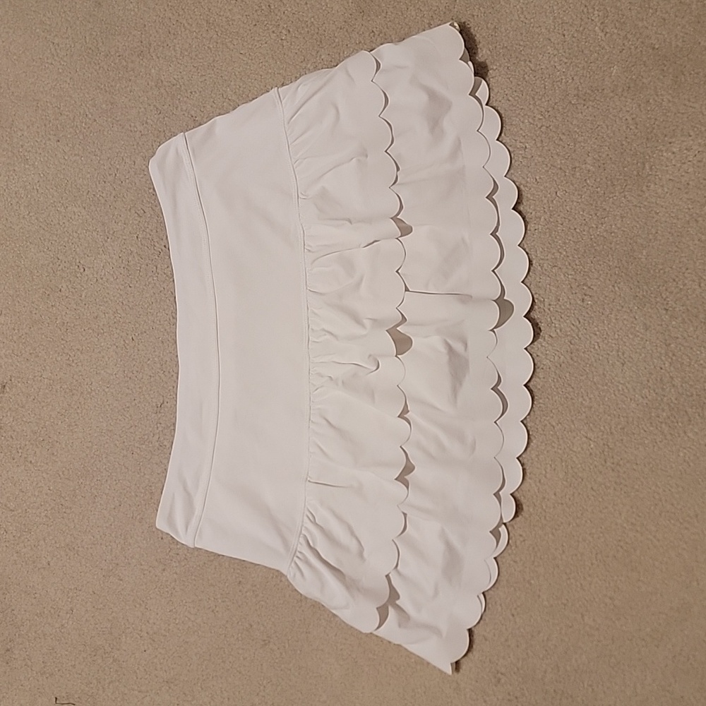 Lilly Pulitzer Luxletic Scallop Skort